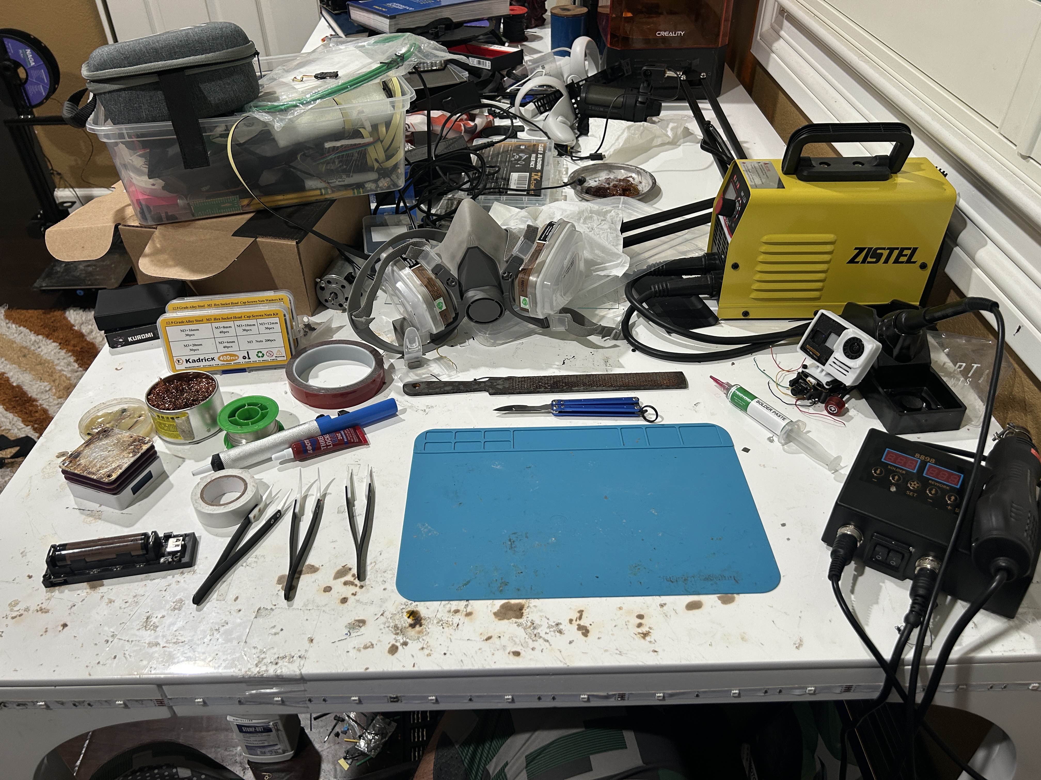 Microscope & fancy tweezers